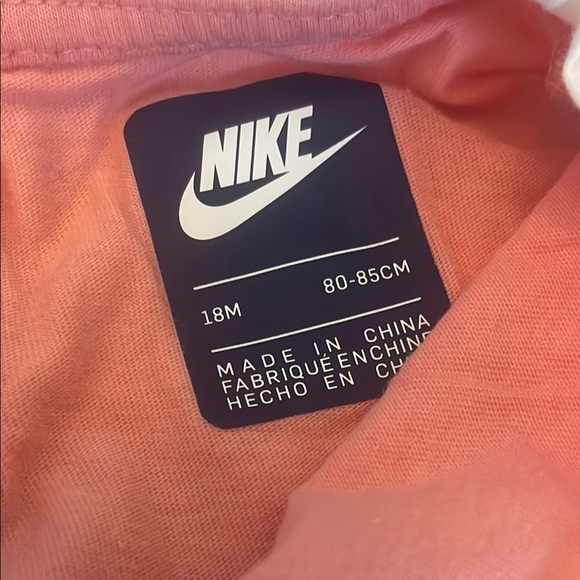 Nike Pink and Blue Matching Short & Tshirt Set - Picture 2 of 7